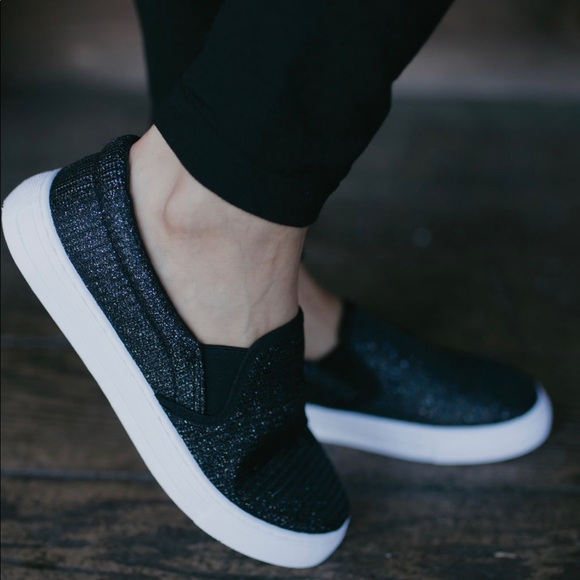 Multi glitter slip ons - Picture 3 of 3